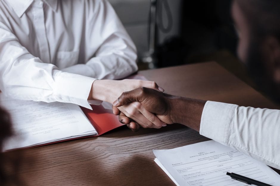 Cambiare lavoro a settembre: cosa fare adesso, mentre tutti sono in ferie